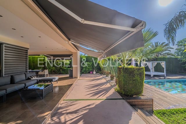 5 bedroom Villa for sale in Elche / Elx with pool garage - € 735,000 (Ref: 7862810)