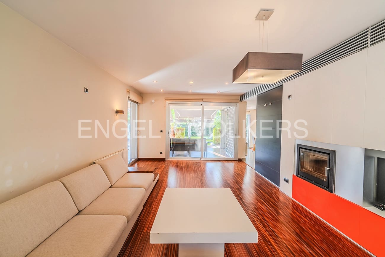 5 bedroom Villa for sale in Elche / Elx with pool garage - € 735,000 (Ref: 7862810)