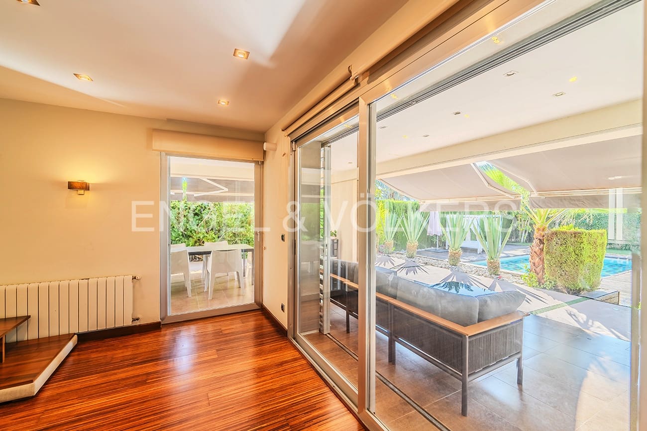 5 bedroom Villa for sale in Elche / Elx with pool garage - € 735,000 (Ref: 7862810)