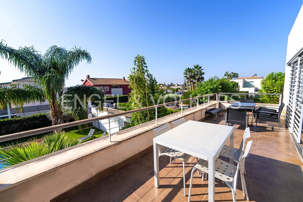 5 bedroom Villa for sale in Elche / Elx with pool garage - € 735,000 (Ref: 7862810)