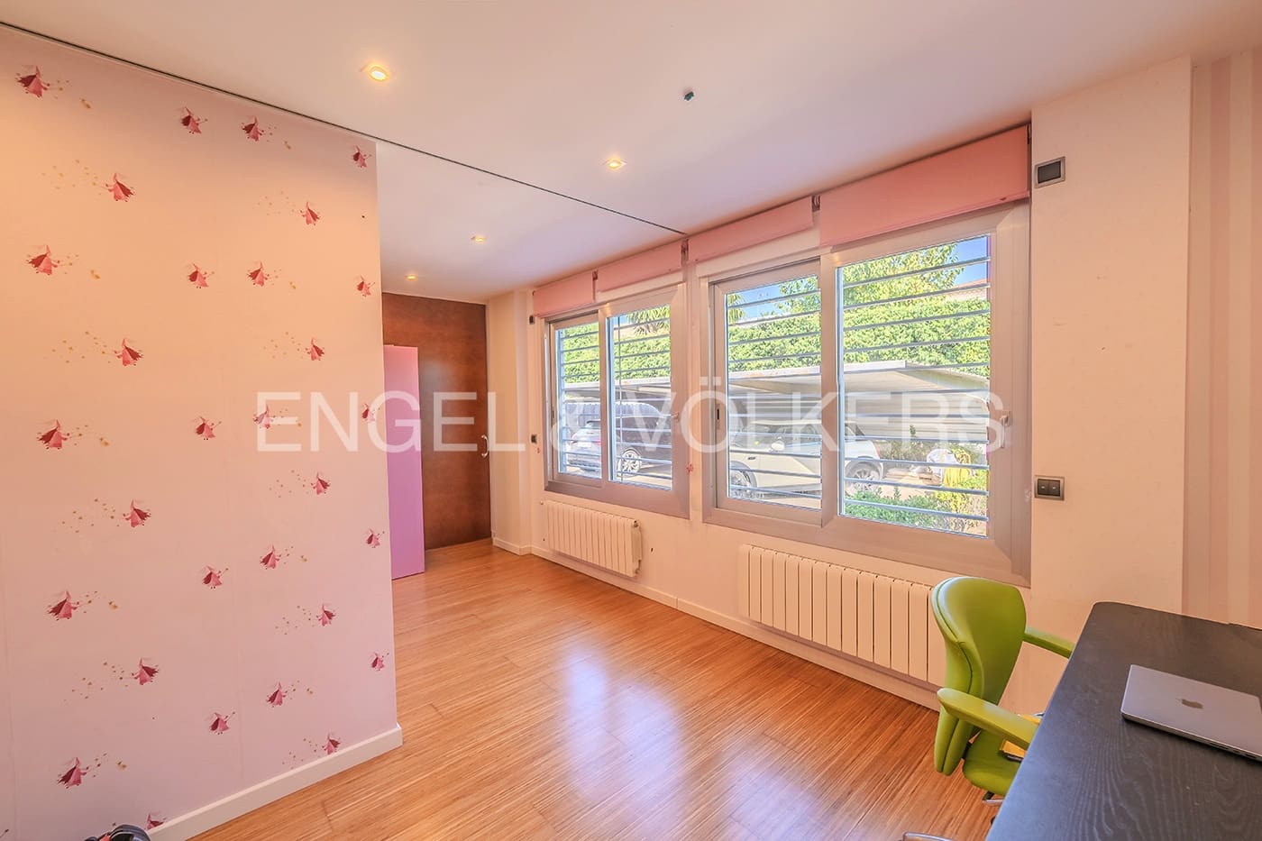 5 bedroom Villa for sale in Elche / Elx with pool garage - € 735,000 (Ref: 7862810)