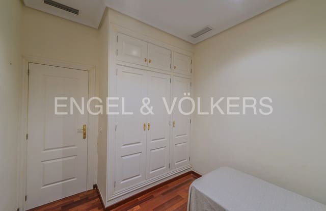 4 soverom Leilighet til salgs i Alicante by - € 565 000 (Ref: 8107333)