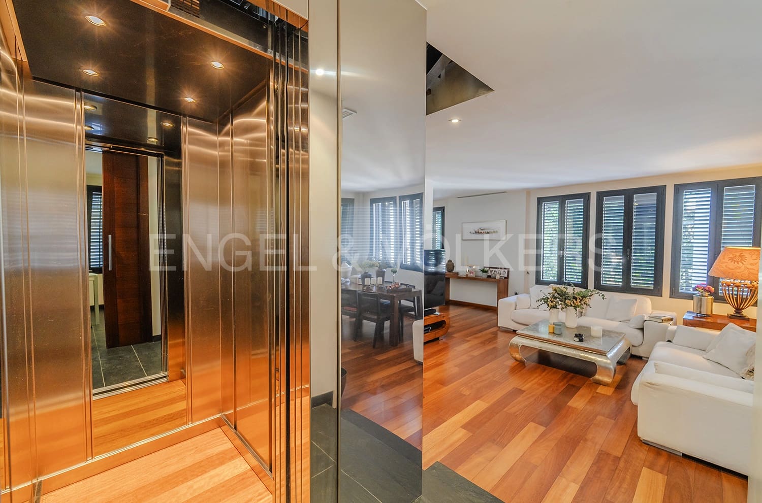 4 soveværelse Byhus til salg i Elche / Elx med swimmingpool garage - € 990.000 (Ref: 8113121)