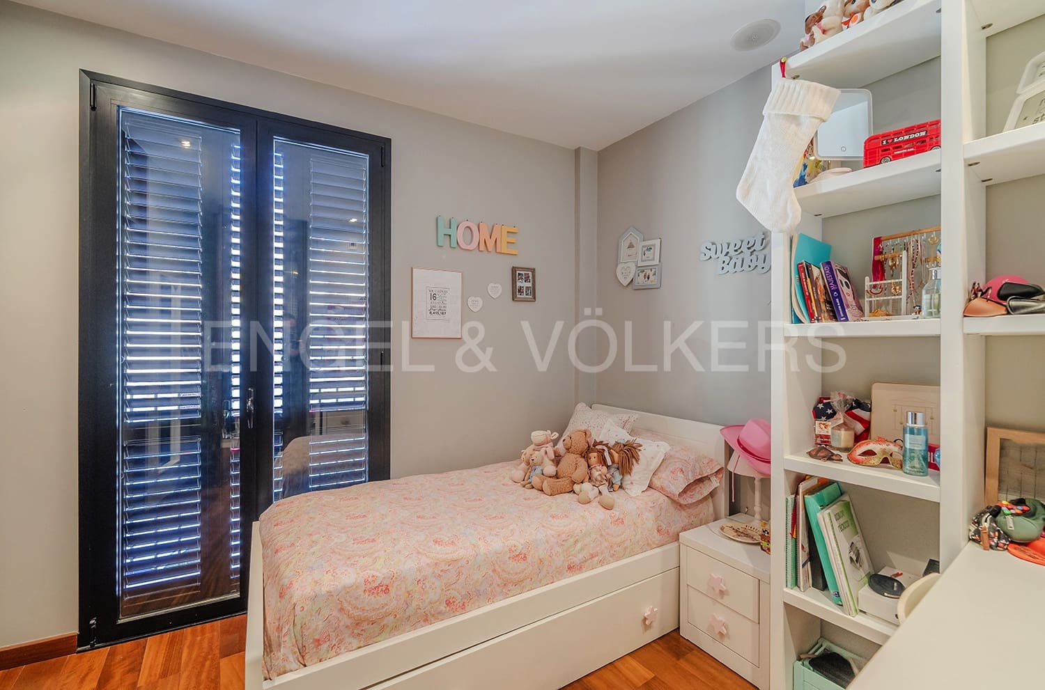 4 soveværelse Byhus til salg i Elche / Elx med swimmingpool garage - € 990.000 (Ref: 8113121)