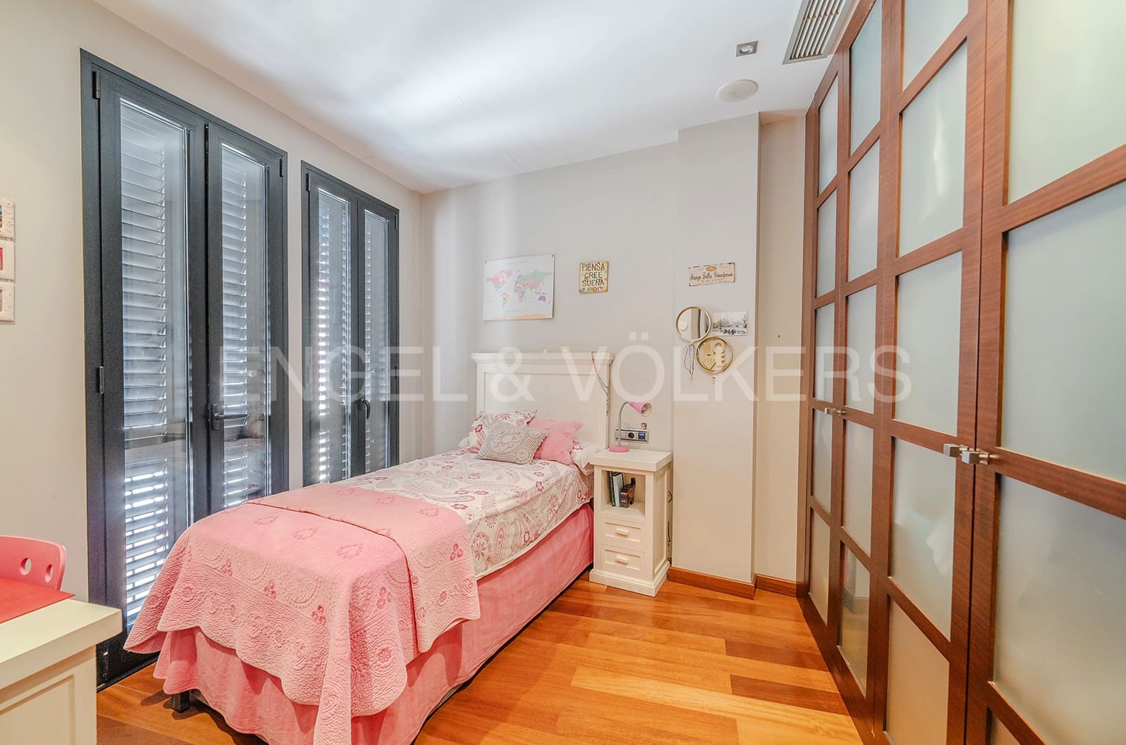 4 soveværelse Byhus til salg i Elche / Elx med swimmingpool garage - € 990.000 (Ref: 8113121)