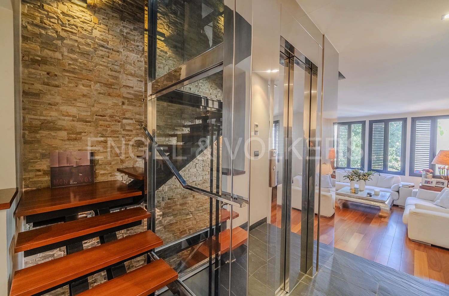 4 soveværelse Byhus til salg i Elche / Elx med swimmingpool garage - € 990.000 (Ref: 8113121)