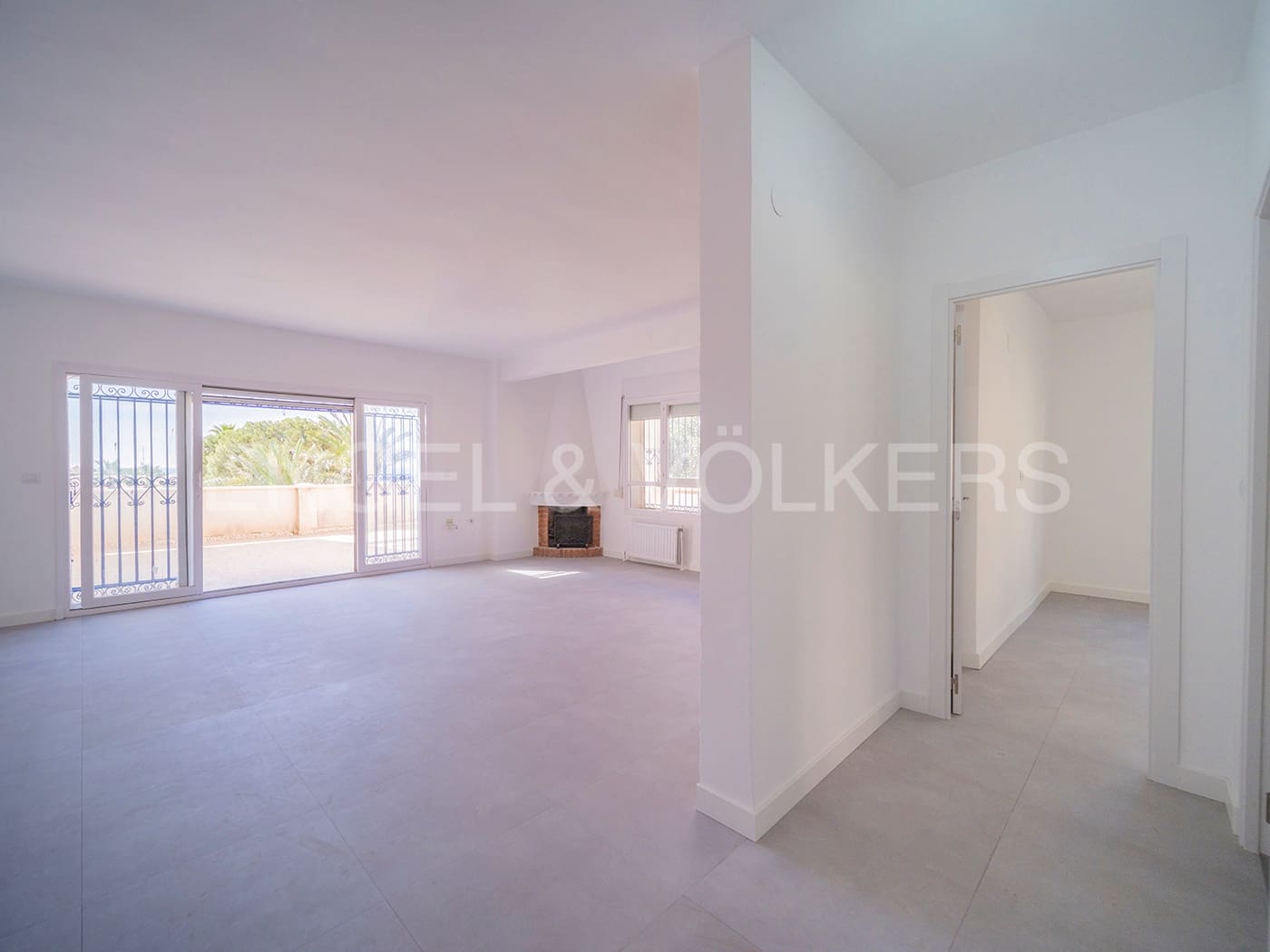 4 soveværelse Villa til salg i El Campello med garage - € 695.000 (Ref: 8173540)