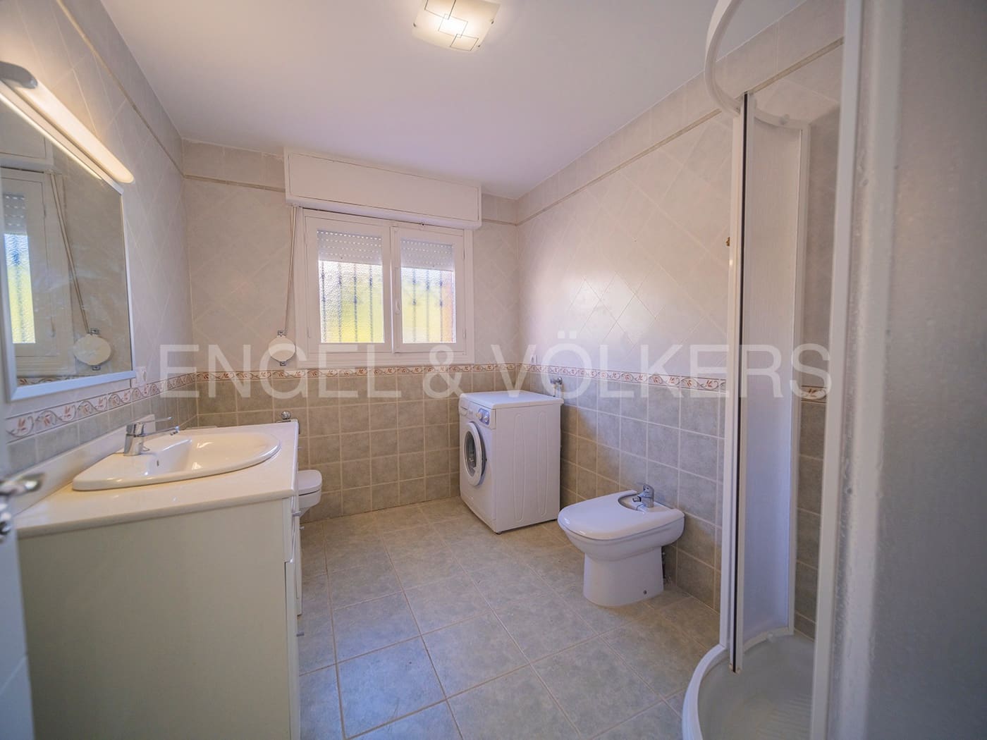 4 soveværelse Villa til salg i El Campello med garage - € 695.000 (Ref: 8173540)