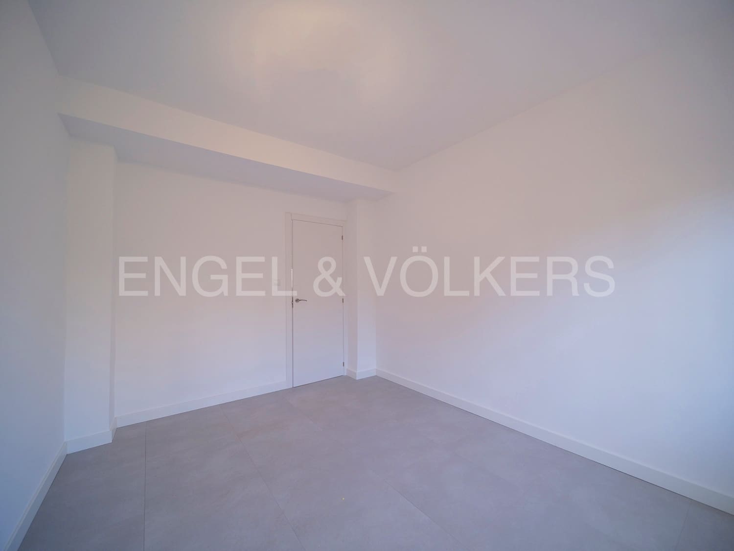 4 soveværelse Villa til salg i El Campello med garage - € 695.000 (Ref: 8173540)