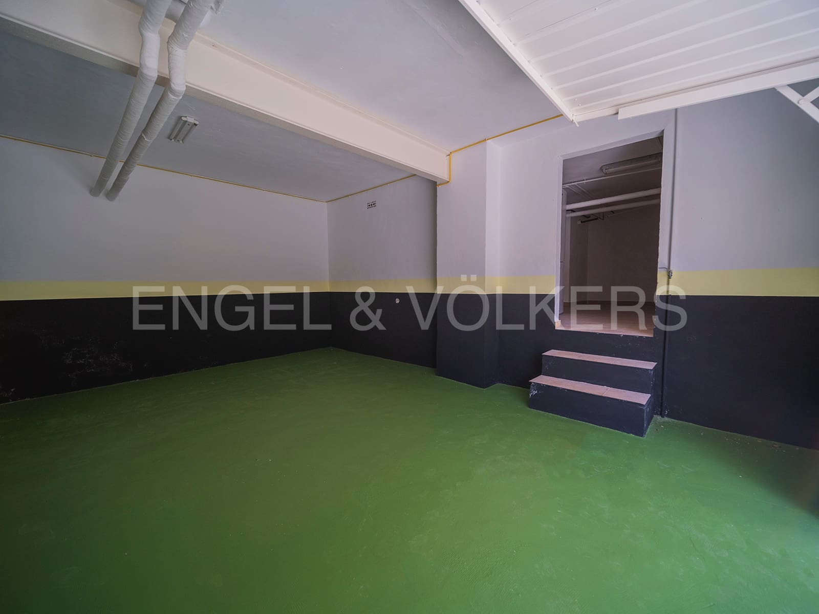 4 soveværelse Villa til salg i El Campello med garage - € 695.000 (Ref: 8173540)