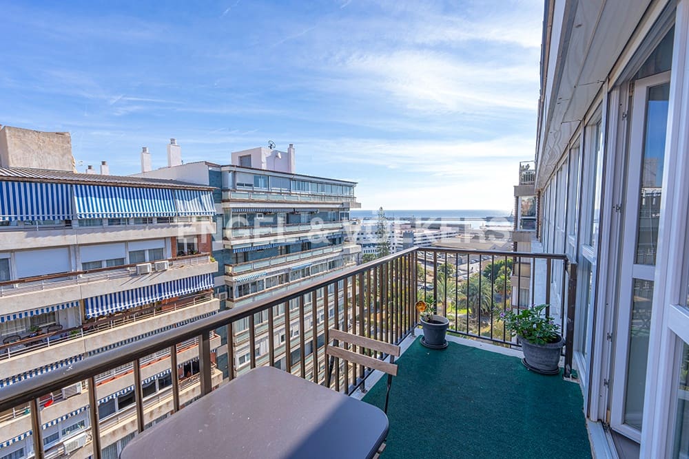 Apartament na sprzedaż w Miasto Alicante / Alacant - 495 000 € (Ref: 8195536)