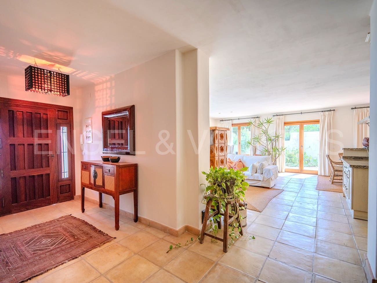 Villa til salgs i El Campello - € 1 190 000 (Ref: 8217893)