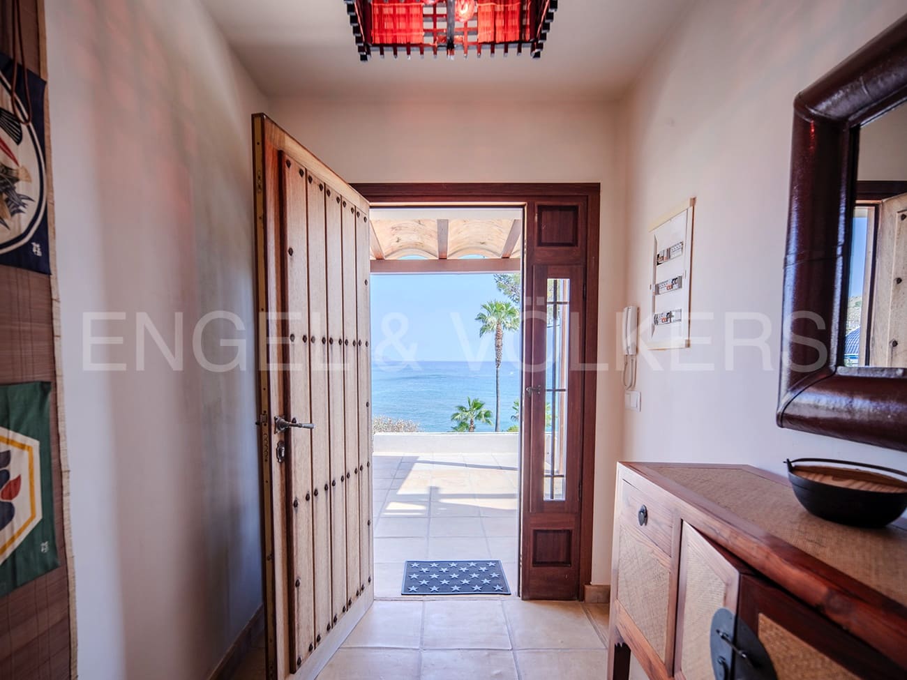 Villa til salgs i El Campello - € 1 190 000 (Ref: 8217893)