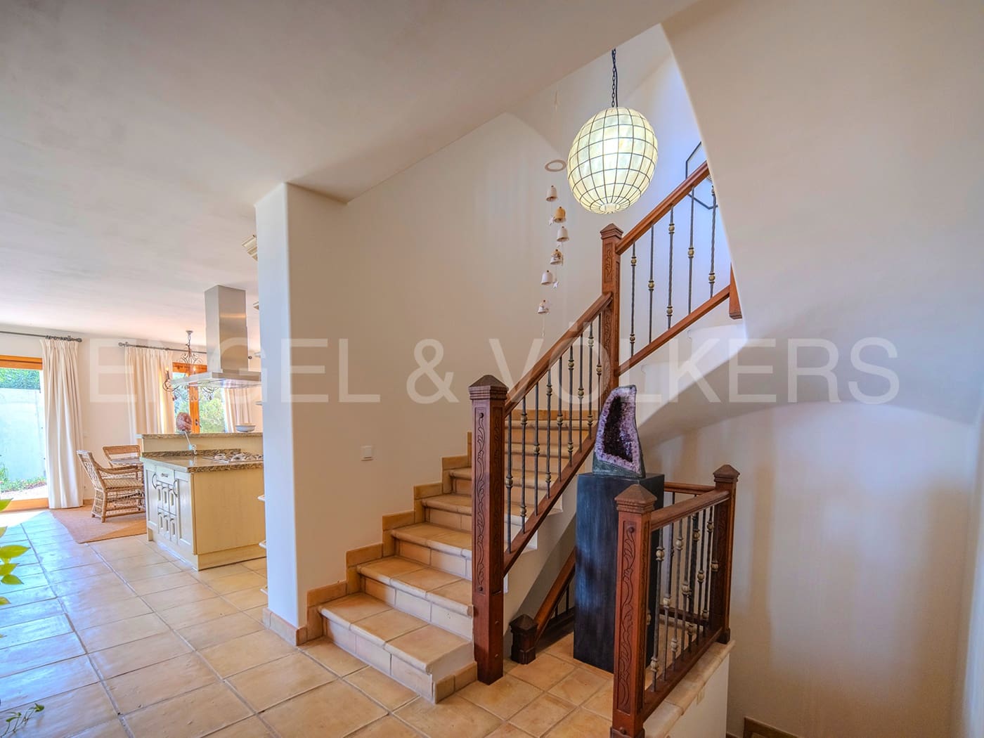 Villa til salgs i El Campello - € 1 190 000 (Ref: 8217893)