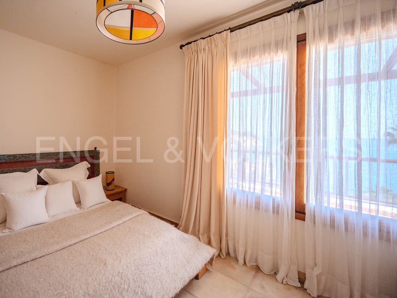 Villa til salgs i El Campello - € 1 190 000 (Ref: 8217893)