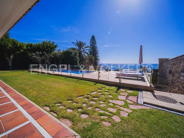 Villa til salg i Cabo de las Huertas, Alicante by med swimmingpool garage - € 3.800.000 (Ref: 8277437)