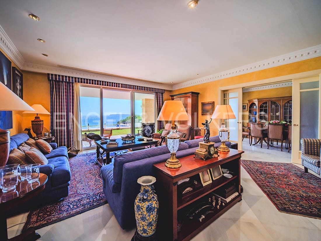 Villa til salg i Alicante by med swimmingpool garage - € 3.800.000 (Ref: 8277437)