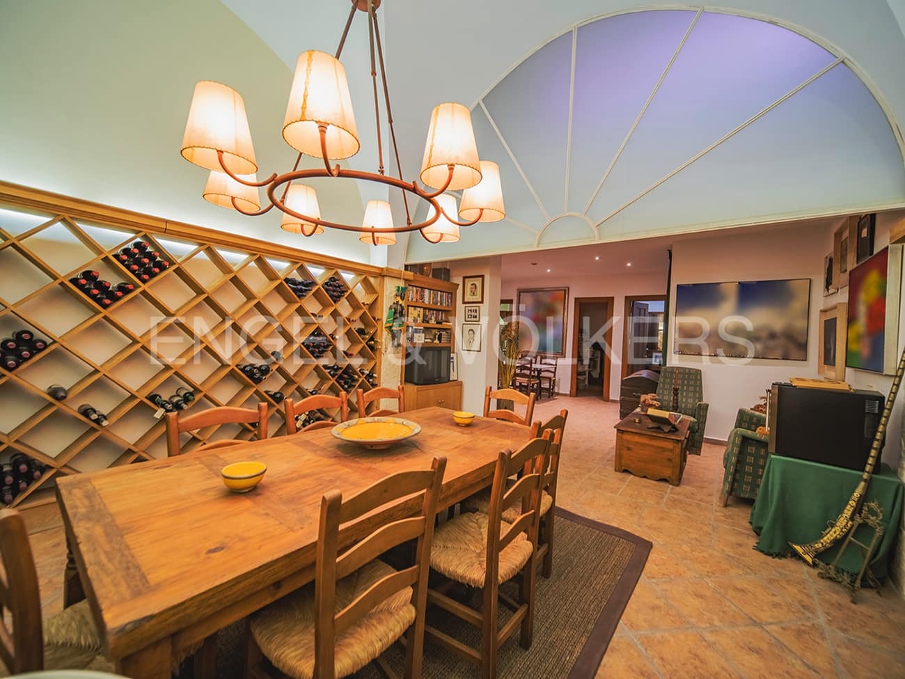 Villa til salg i Alicante by med swimmingpool garage - € 3.800.000 (Ref: 8277437)