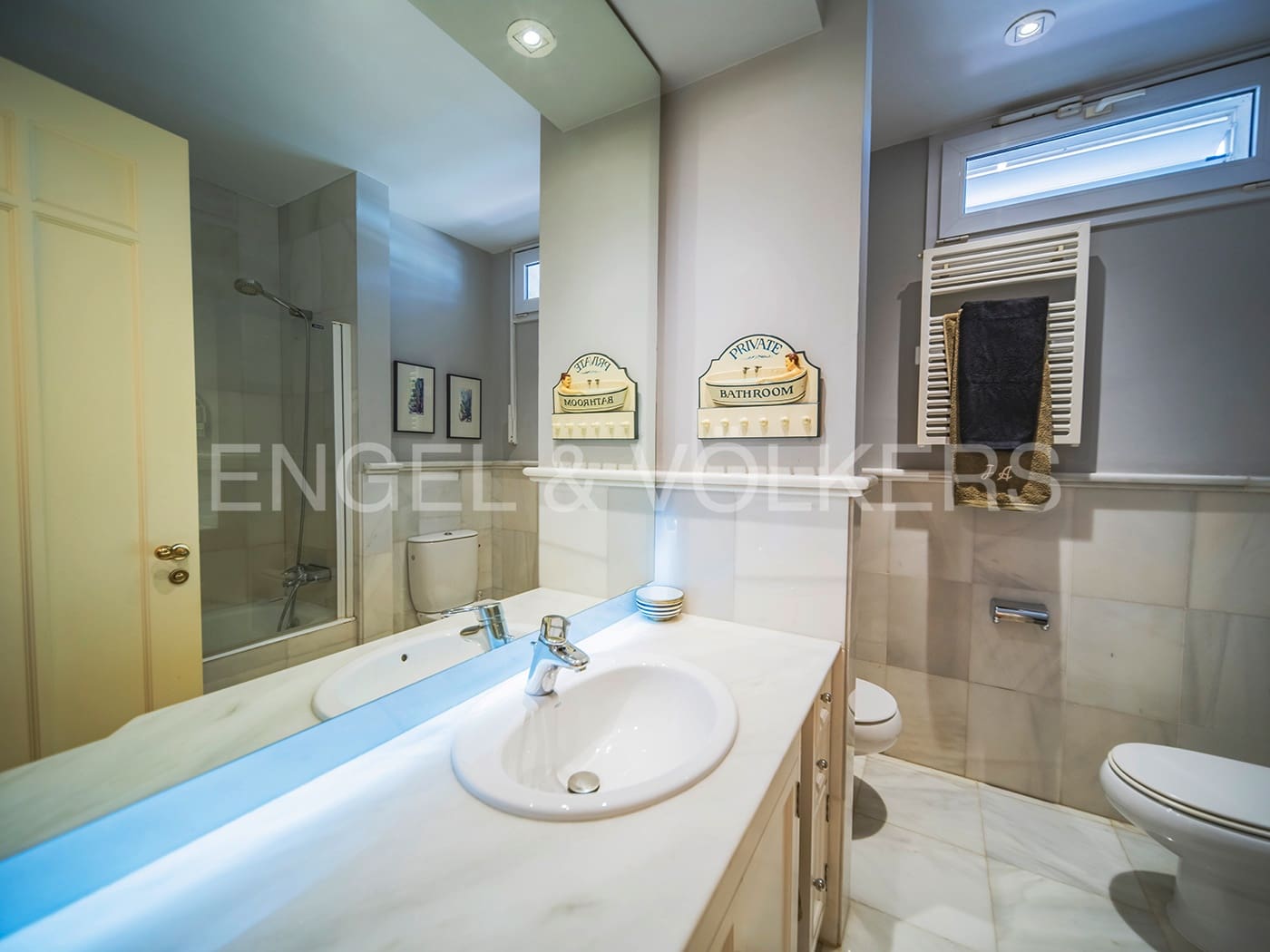 Villa til salg i Alicante by med swimmingpool garage - € 3.800.000 (Ref: 8277437)