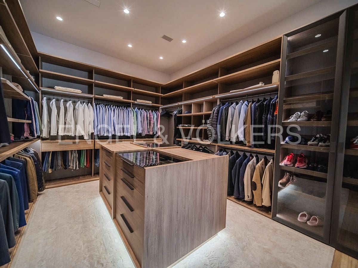 5 soveværelse Villa til salg i Elche / Elx med swimmingpool garage - € 1.100.000 (Ref: 8354686)