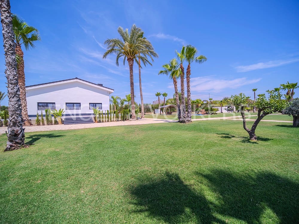 5 soveværelse Villa til salg i Elche / Elx med swimmingpool garage - € 1.100.000 (Ref: 8354686)