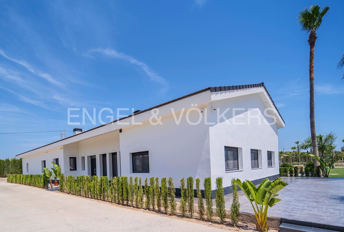 5 soveværelse Villa til salg i Elche / Elx med swimmingpool garage - € 1.100.000 (Ref: 8354686)