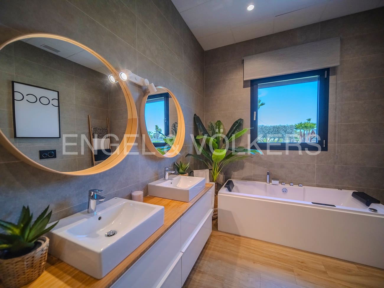 5 soveværelse Villa til salg i Elche / Elx med swimmingpool garage - € 1.100.000 (Ref: 8354686)