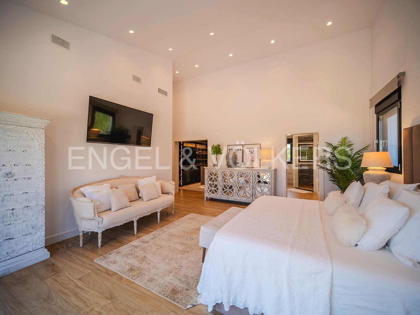 5 soveværelse Villa til salg i Elche / Elx med swimmingpool garage - € 1.100.000 (Ref: 8354686)