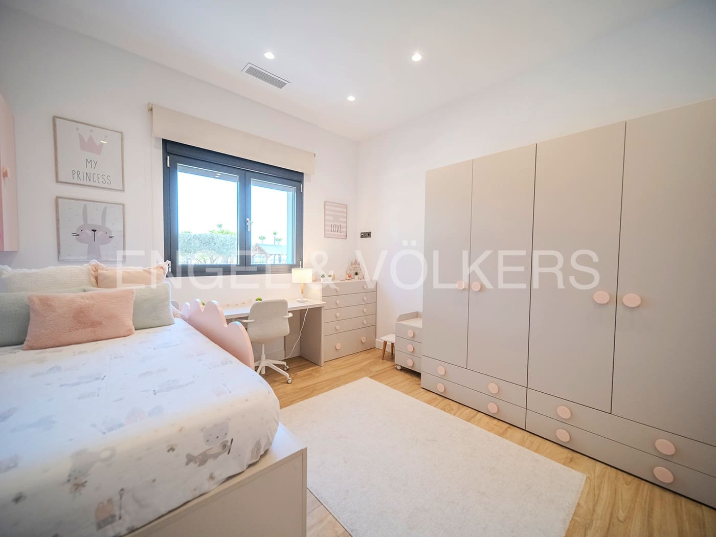 5 soveværelse Villa til salg i Elche / Elx med swimmingpool garage - € 1.100.000 (Ref: 8354686)