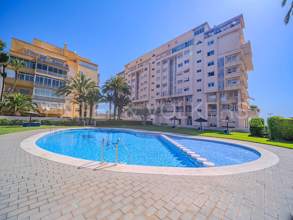 2 Zimmer Apartment zu verkaufen in Alicante / Alacant Stadt mit Pool Garage - 1.100.000 € (Ref: 8397181)