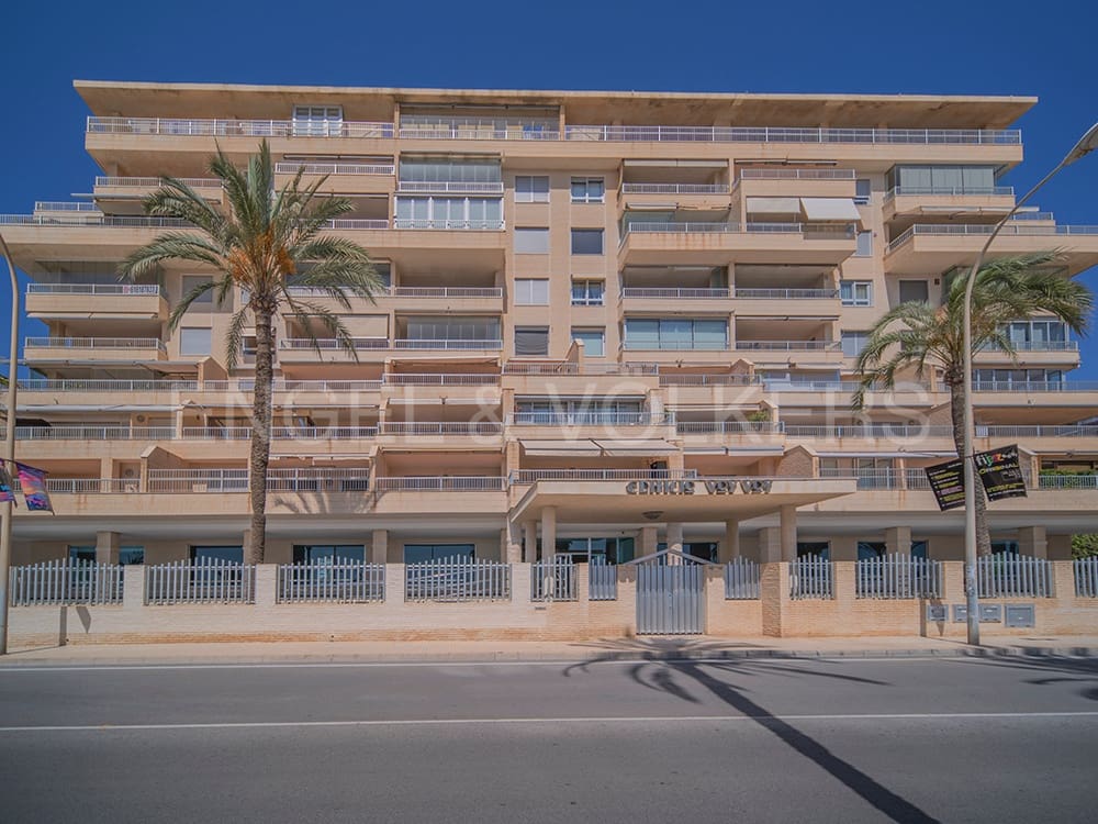 2 Zimmer Apartment zu verkaufen in Alicante / Alacant Stadt mit Pool Garage - 1.100.000 € (Ref: 8397181)