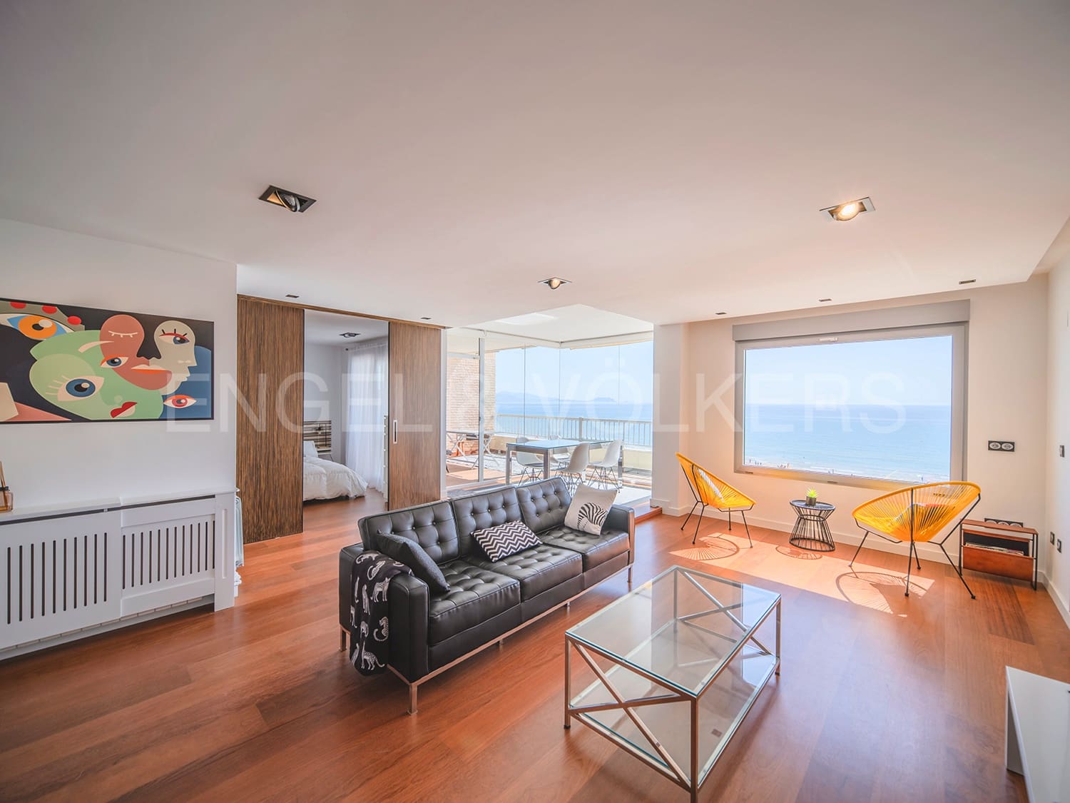 2 Zimmer Apartment zu verkaufen in Alicante / Alacant Stadt mit Pool Garage - 1.100.000 € (Ref: 8397181)