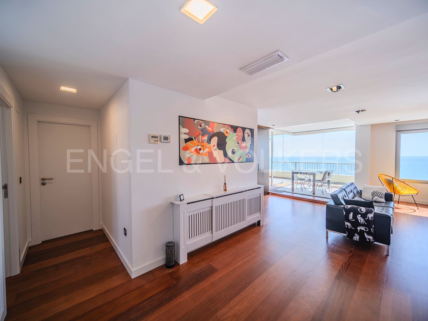 2 Zimmer Apartment zu verkaufen in Alicante / Alacant Stadt mit Pool Garage - 1.100.000 € (Ref: 8397181)