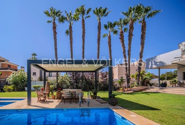 8 bedroom Villa for sale in Alicante Golf, Alicante / Alacant city with pool garage - € 4,500,000 (Ref: 8478572)