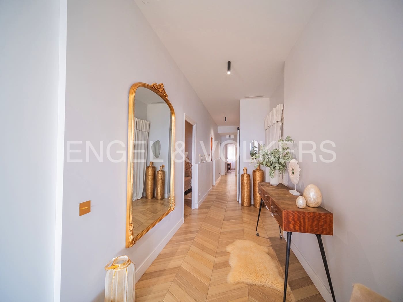 4 bedroom Apartment for sale in Alicante / Alacant city - € 875,000 (Ref: 8494070)