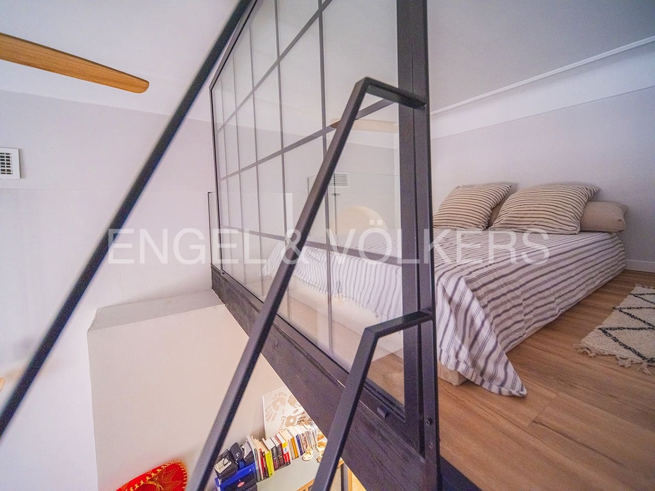 4 bedroom Apartment for sale in Alicante / Alacant city - € 875,000 (Ref: 8494070)