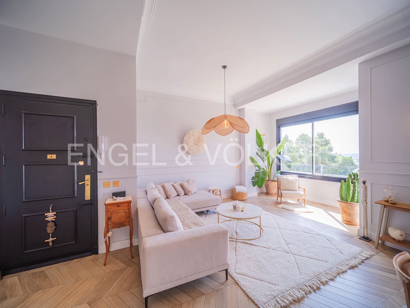 4 bedroom Apartment for sale in Alicante / Alacant city - € 875,000 (Ref: 8494070)