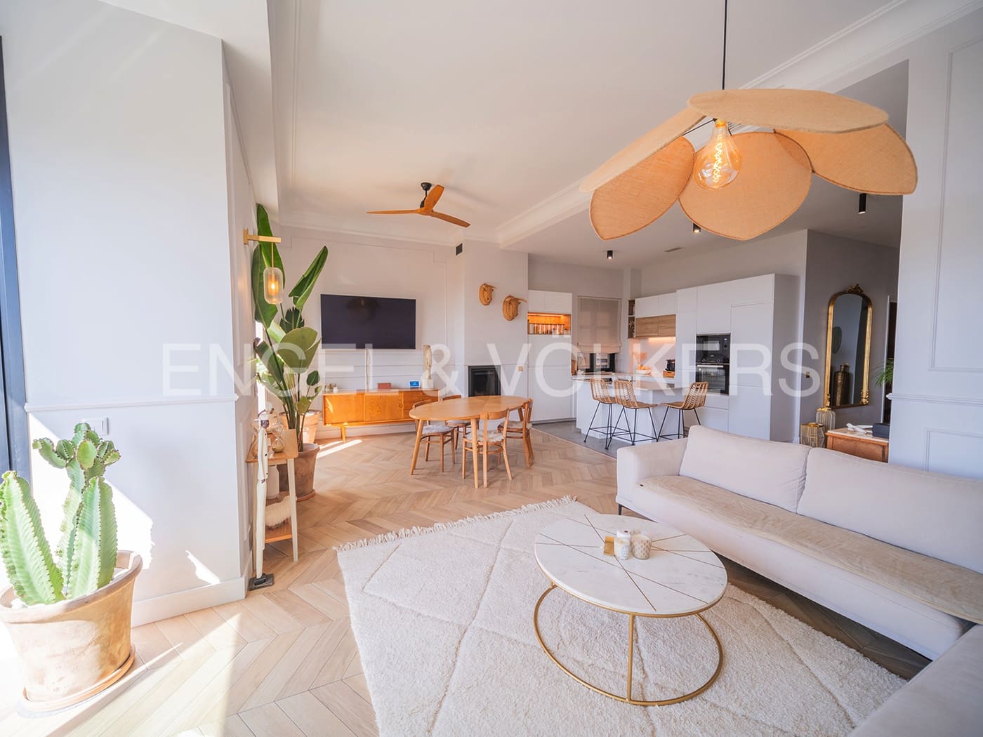 4 bedroom Apartment for sale in Alicante / Alacant city - € 875,000 (Ref: 8494070)