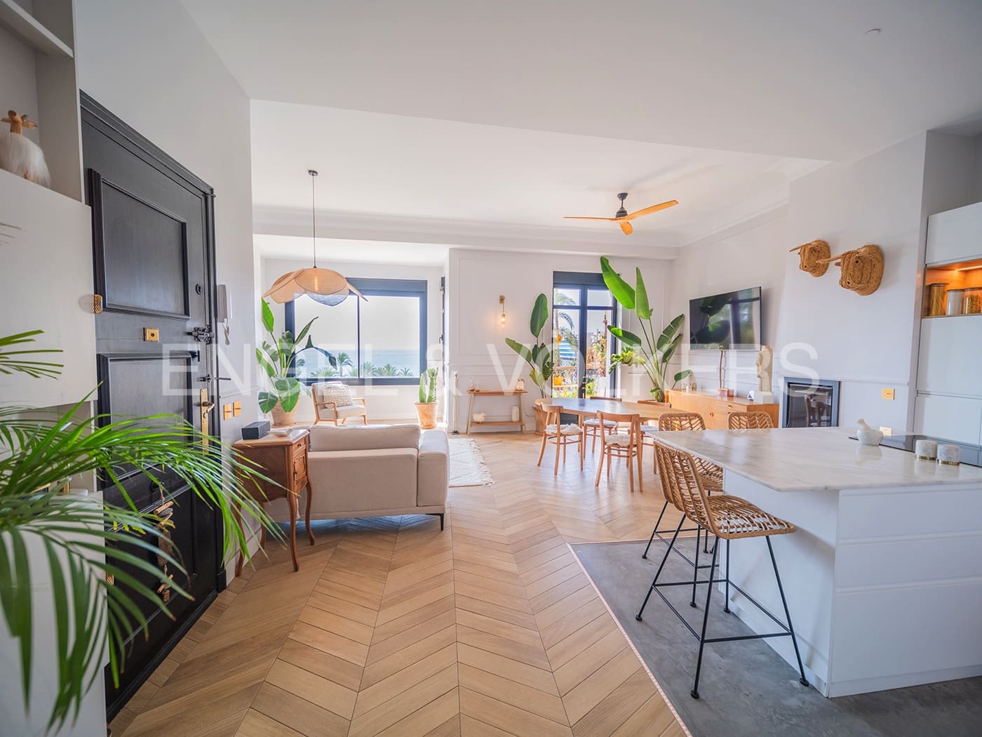 4 bedroom Apartment for sale in Alicante / Alacant city - € 875,000 (Ref: 8494070)