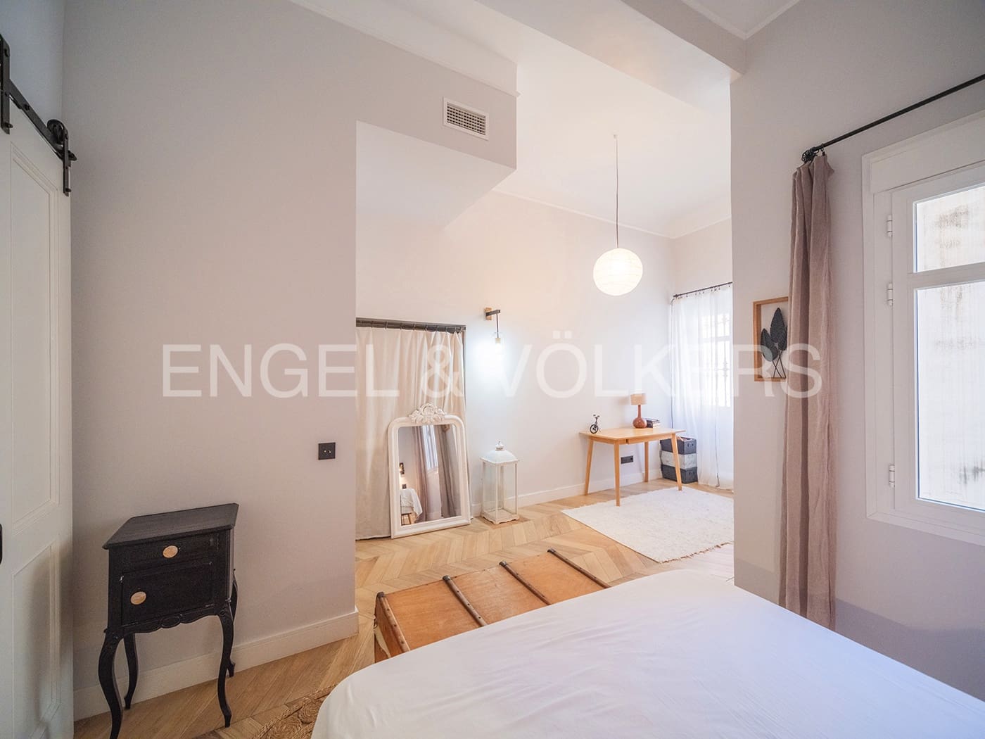 4 bedroom Apartment for sale in Alicante / Alacant city - € 875,000 (Ref: 8494070)
