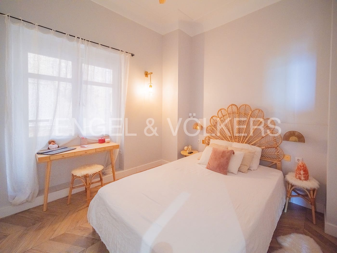 4 bedroom Apartment for sale in Alicante / Alacant city - € 875,000 (Ref: 8494070)