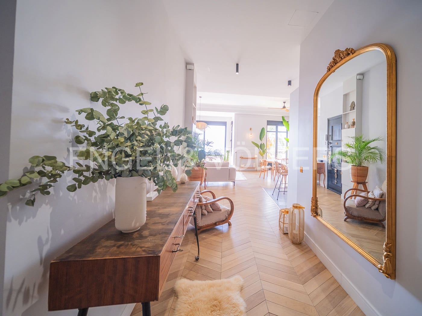 4 bedroom Apartment for sale in Alicante / Alacant city - € 875,000 (Ref: 8494070)