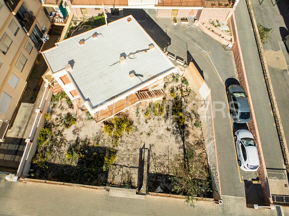 3 soveværelse Villa til salg i El Campello med swimmingpool garage - € 1.650.000 (Ref: 8600894)