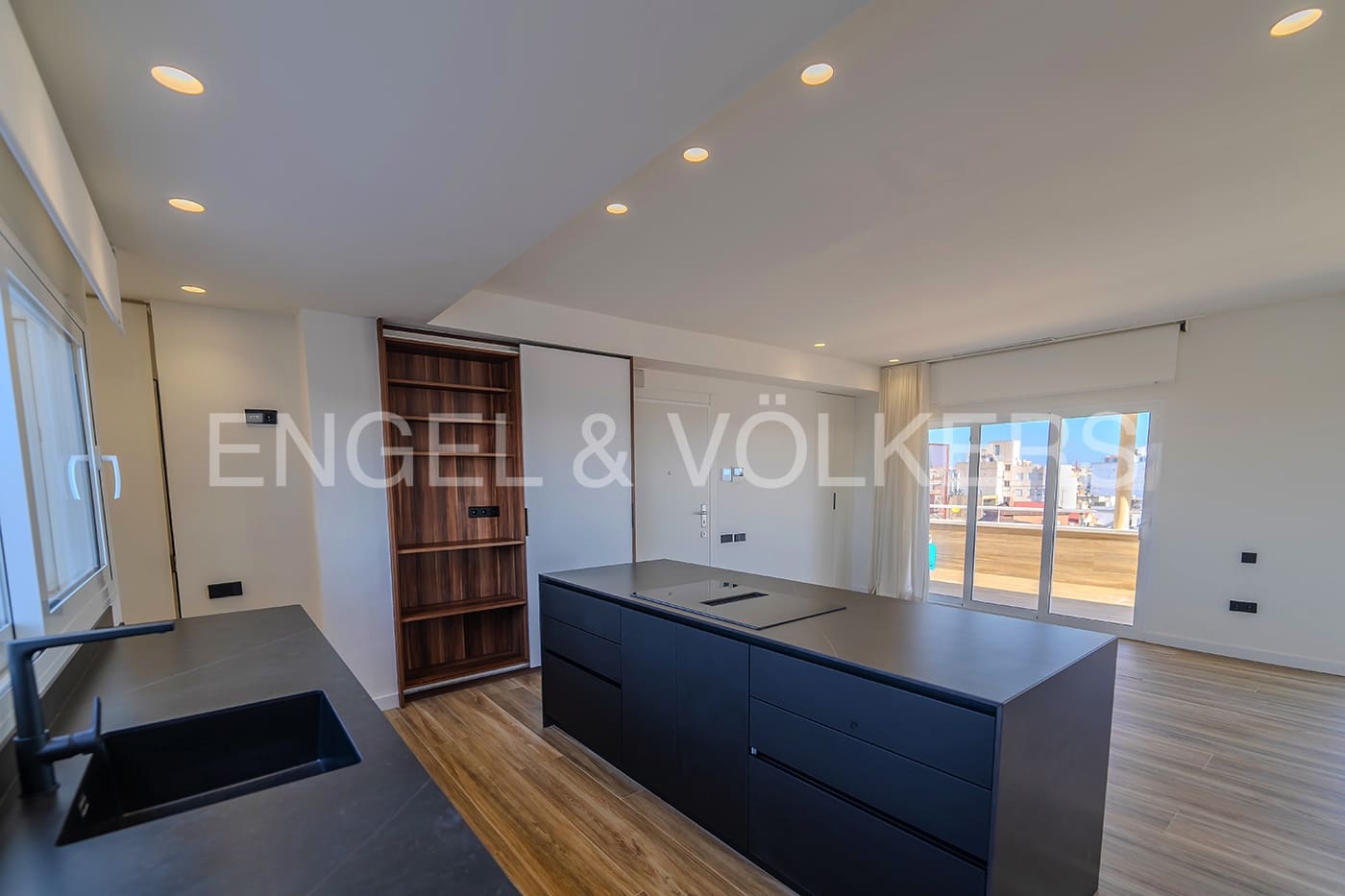 3 quarto Penthouse para venda em Alicante cidade - 1 350 000 € (Ref: 8661508)