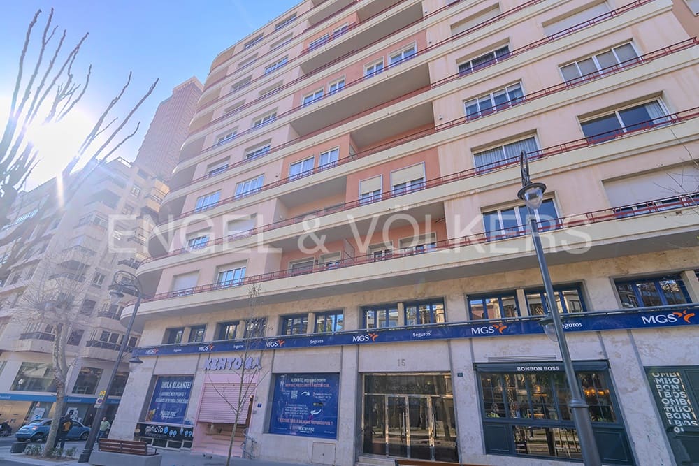 3 quarto Penthouse para venda em Alicante cidade - 1 350 000 € (Ref: 8661508)