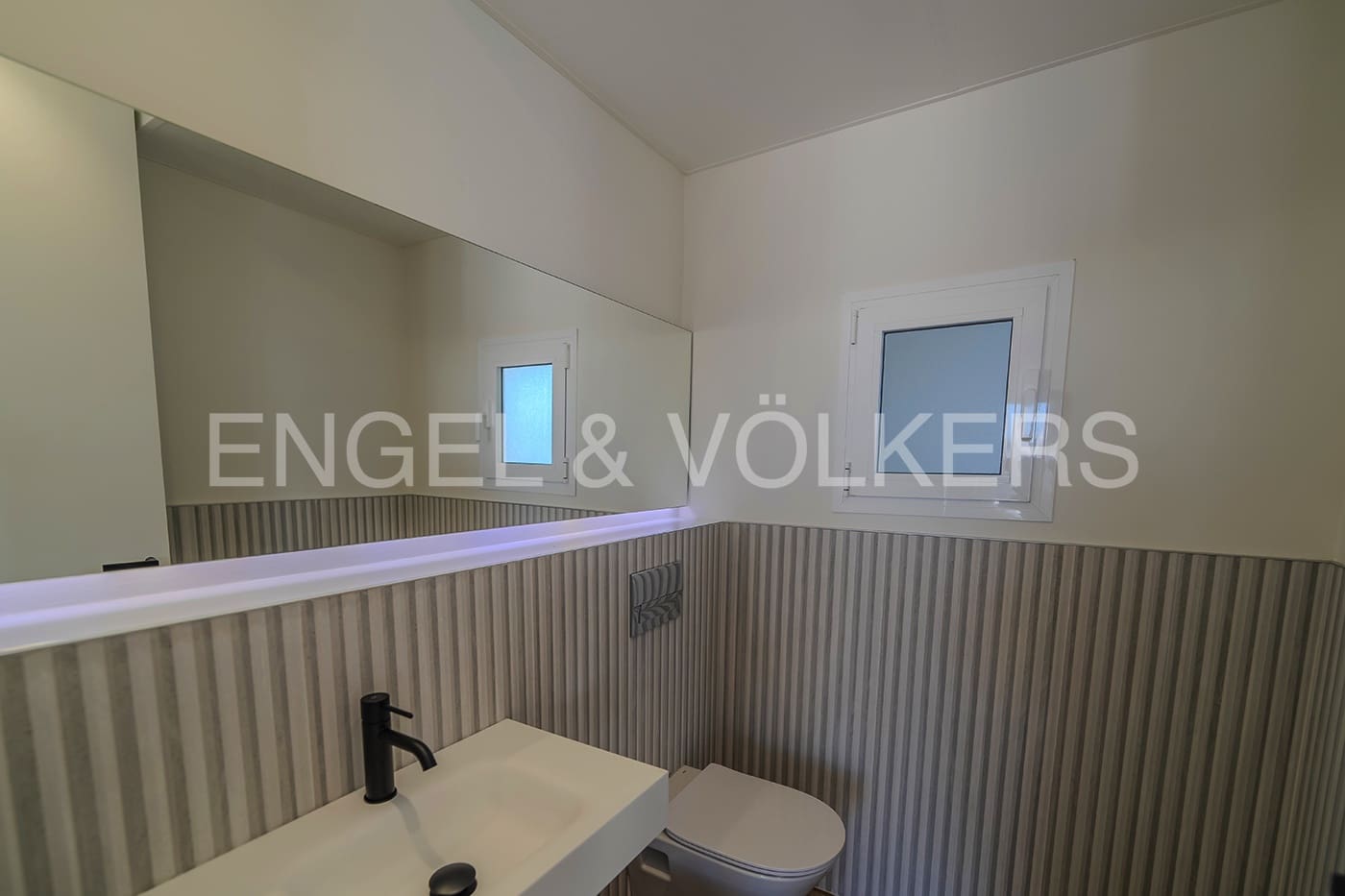 3 quarto Penthouse para venda em Alicante cidade - 1 350 000 € (Ref: 8661508)