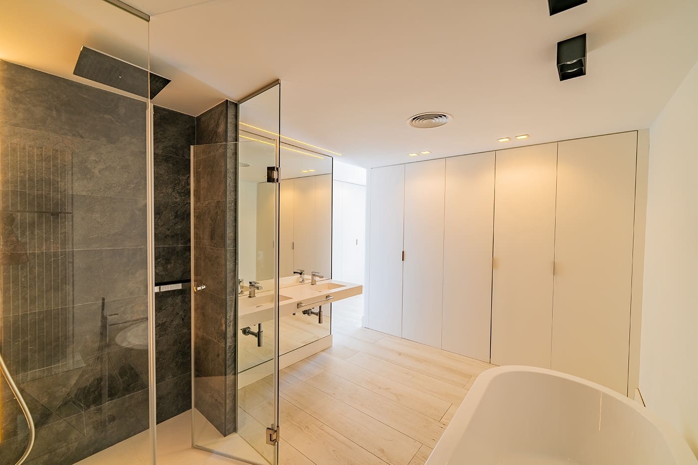 4 soverom Leilighet til salgs i Alicante by med garasje - € 1 590 000 (Ref: 8678915)