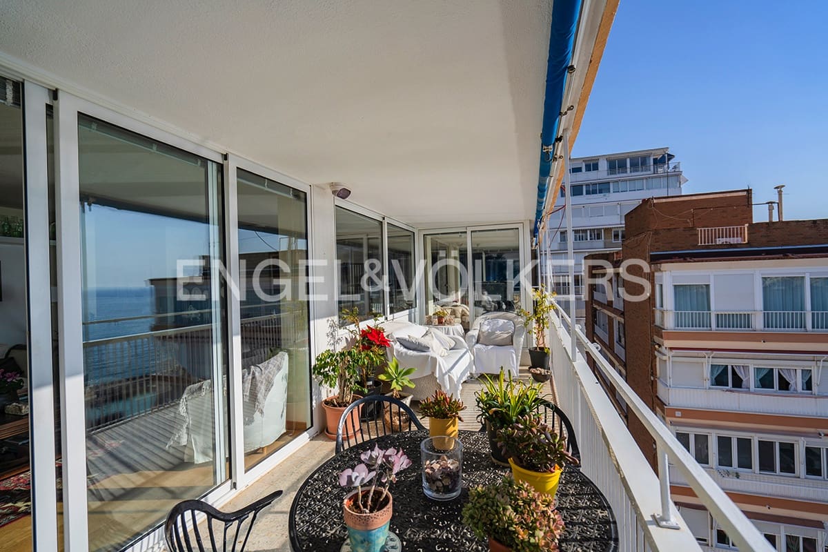 4 camera da letto Appartamento in vendita in Alicante citta con garage - 649.000 € (Rif: 8707482)