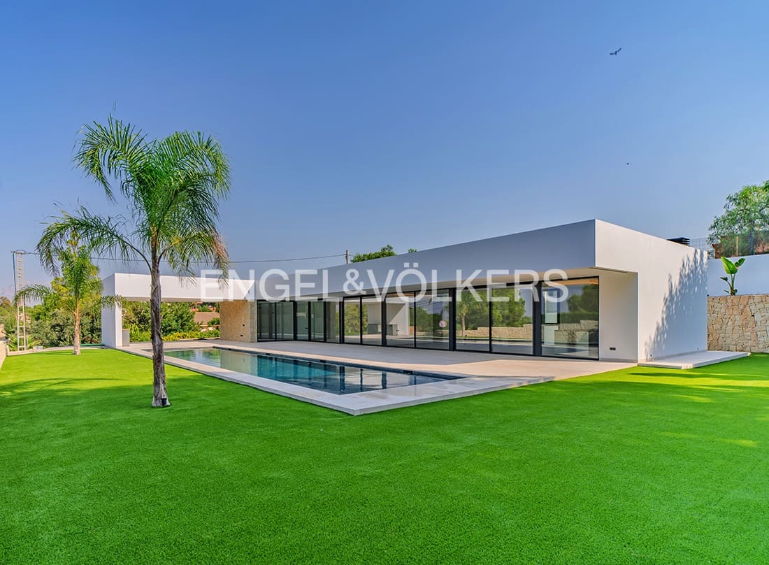 3 soveværelse Villa til salg i Busot med swimmingpool garage - € 850.000 (Ref: 8708326)