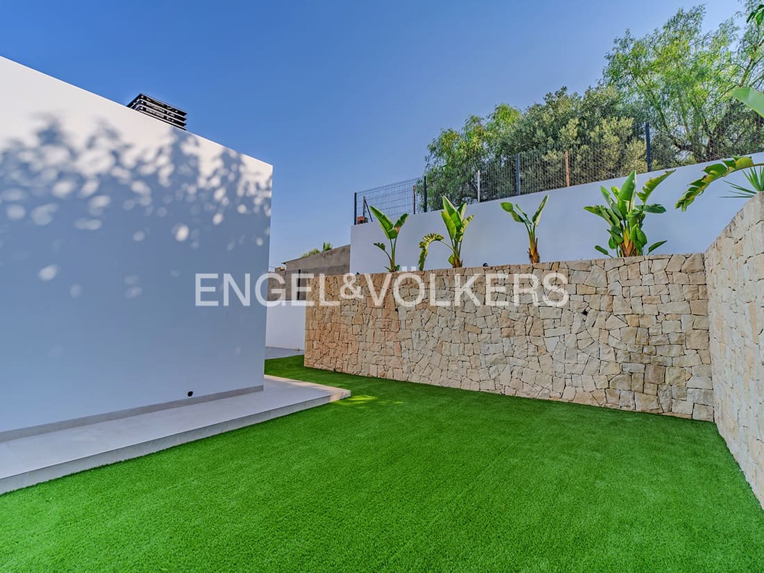 3 soveværelse Villa til salg i Busot med swimmingpool garage - € 850.000 (Ref: 8708326)